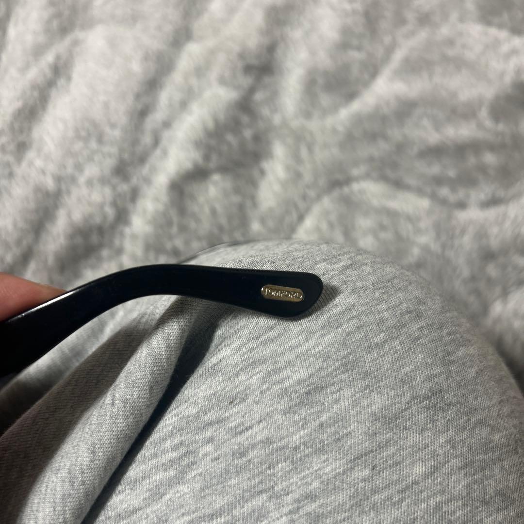 TOM FORD トムフォード サングラス TF211 AF 001 ブラック