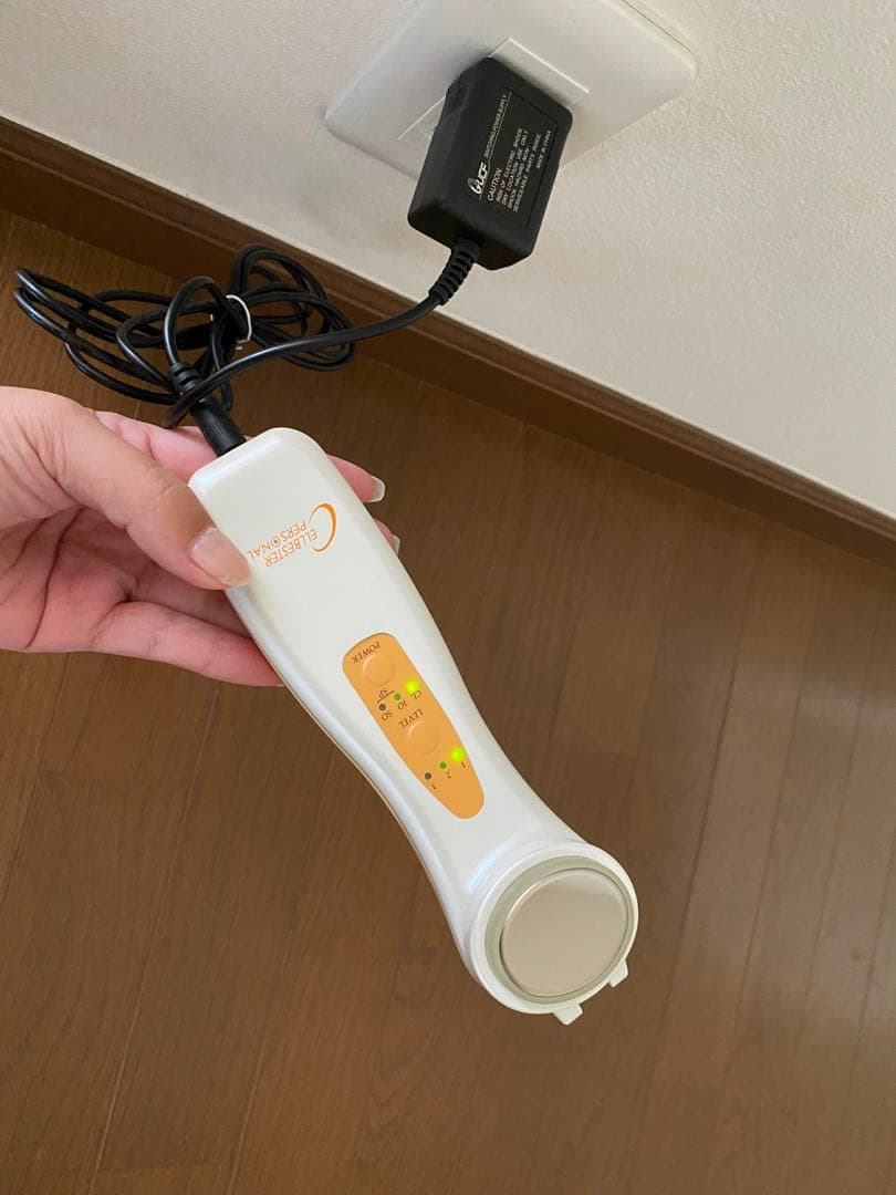 匿名　美顔器　FAITH セルベスター パーソナル　イオン導入　保証書付き