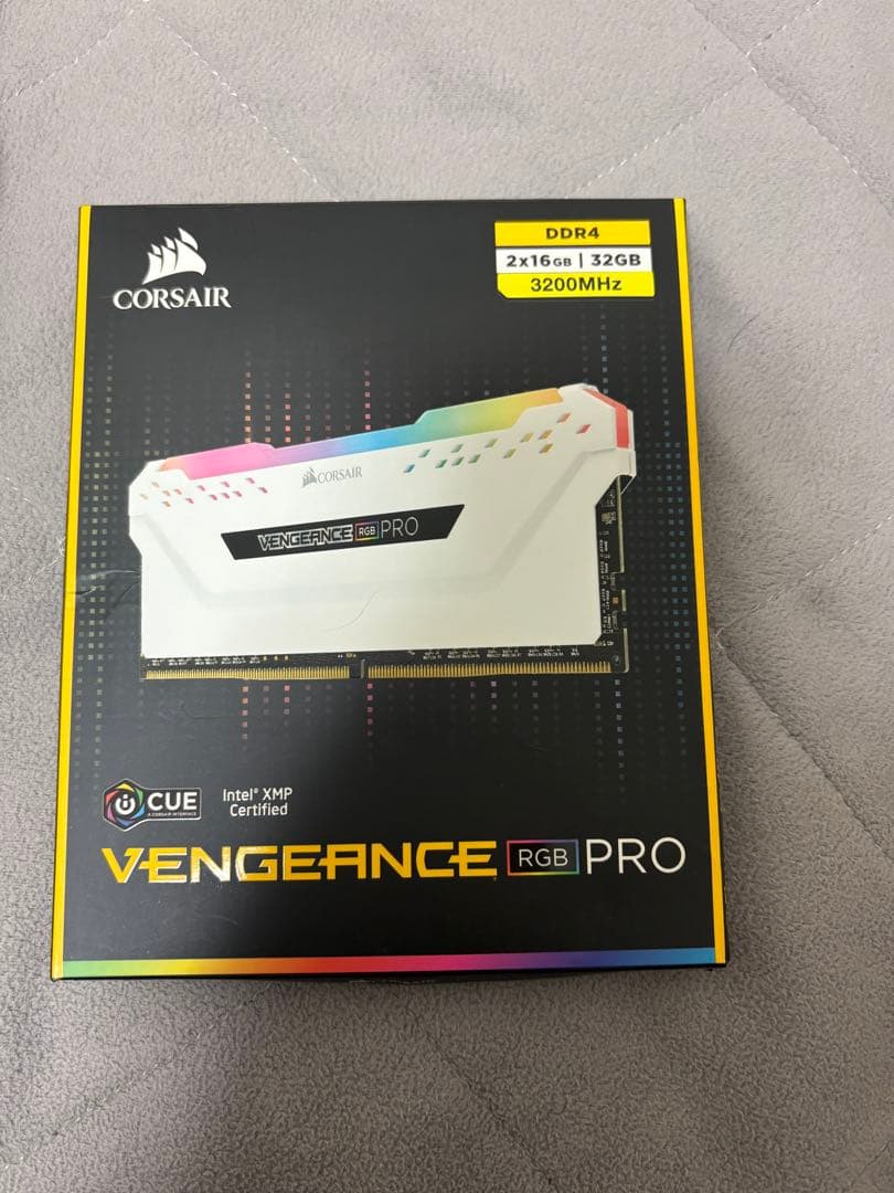 CORSAIR VENGEANCE RGB PRO 32GB 16GB×2