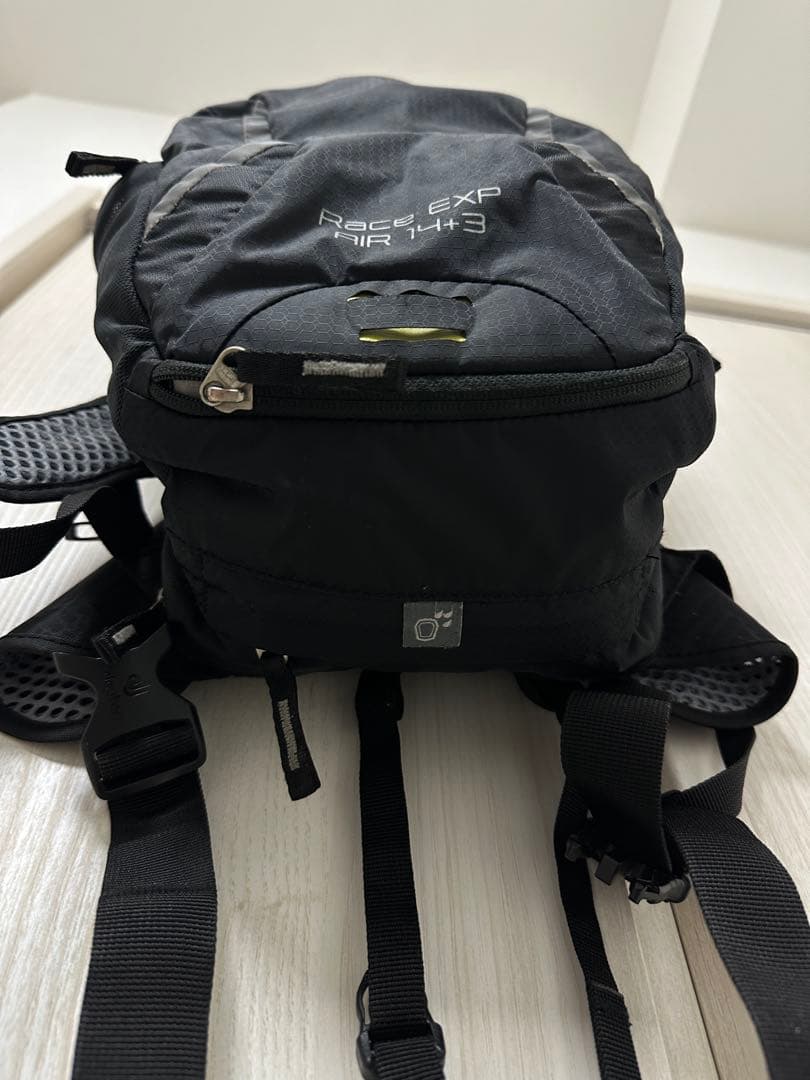 ドイター Race EXP Air 14+3 バックパック 拡張機能付 自転車用