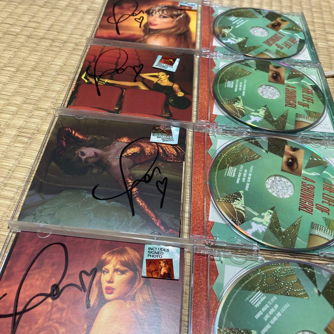 The Life of a Showgirl サイン入り　CD４枚セット