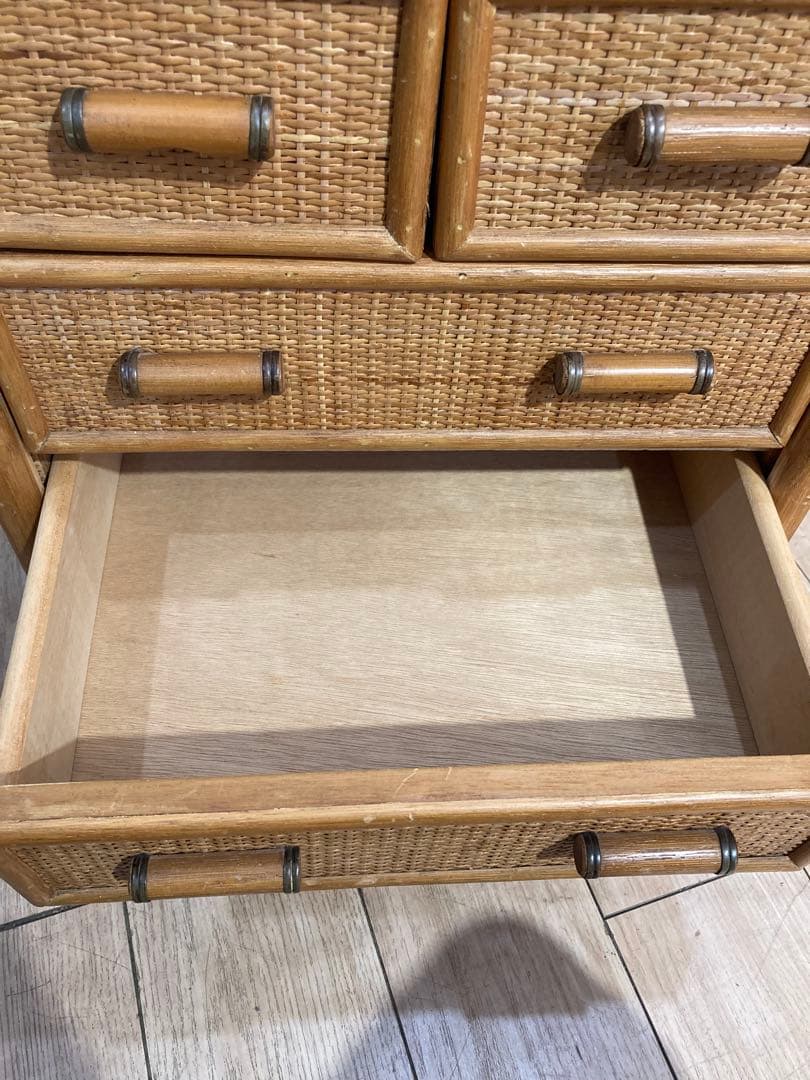 ラタン籐チェスト 家具 4段 タンス　レトロ アンティーク