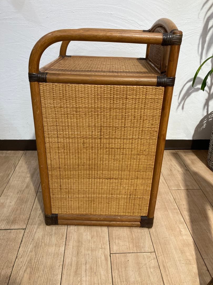 ラタン籐チェスト 家具 4段 タンス　レトロ アンティーク