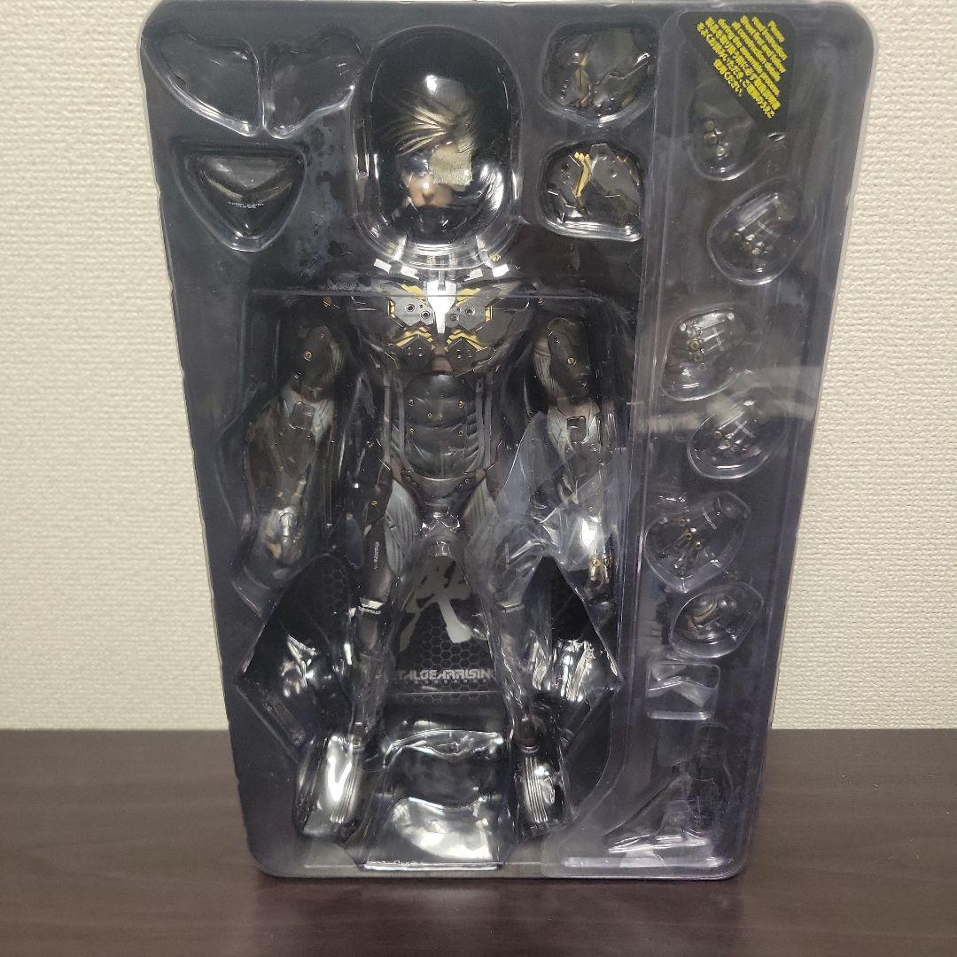 マスターピース メタルギア ライジング リベンジェンス 1/6　フィギュア 雷電