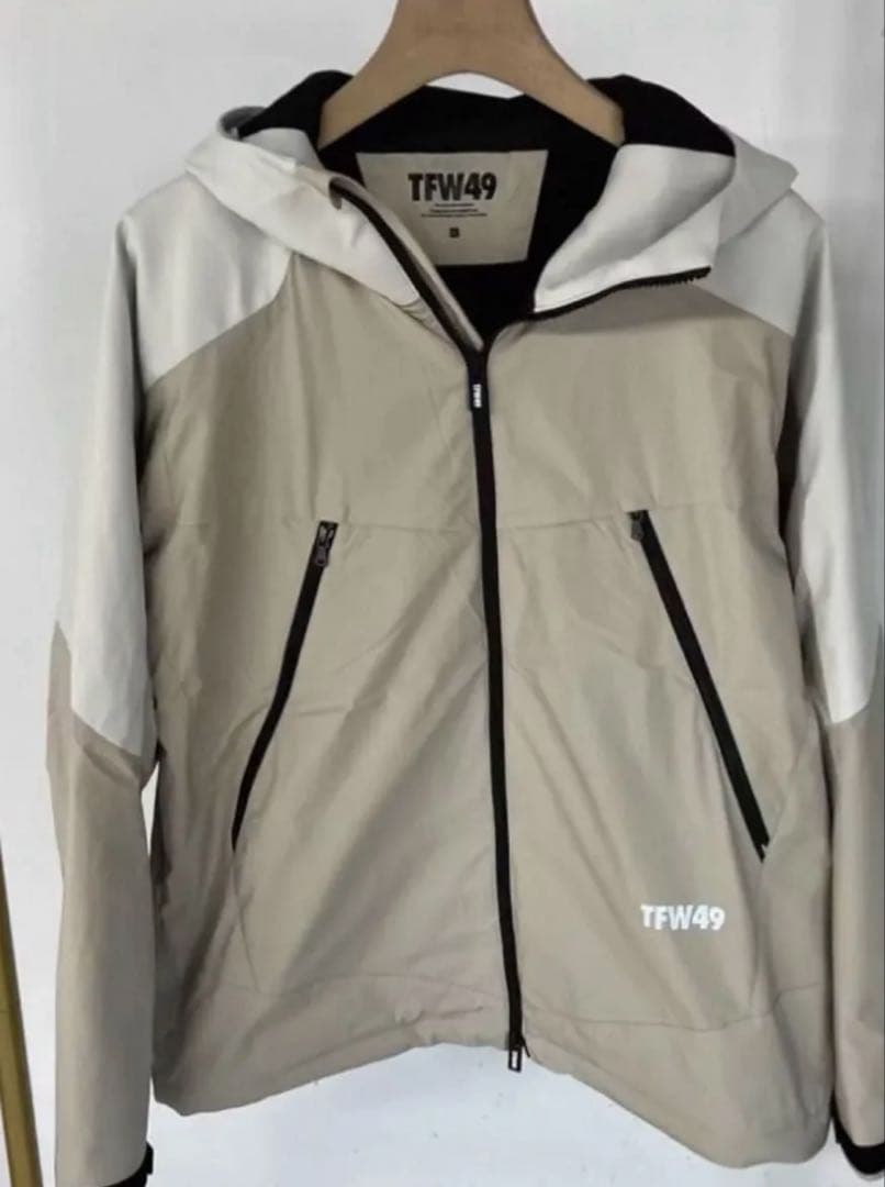 未使用新作　TFW49 OCTA INSULATED PARKA 保温