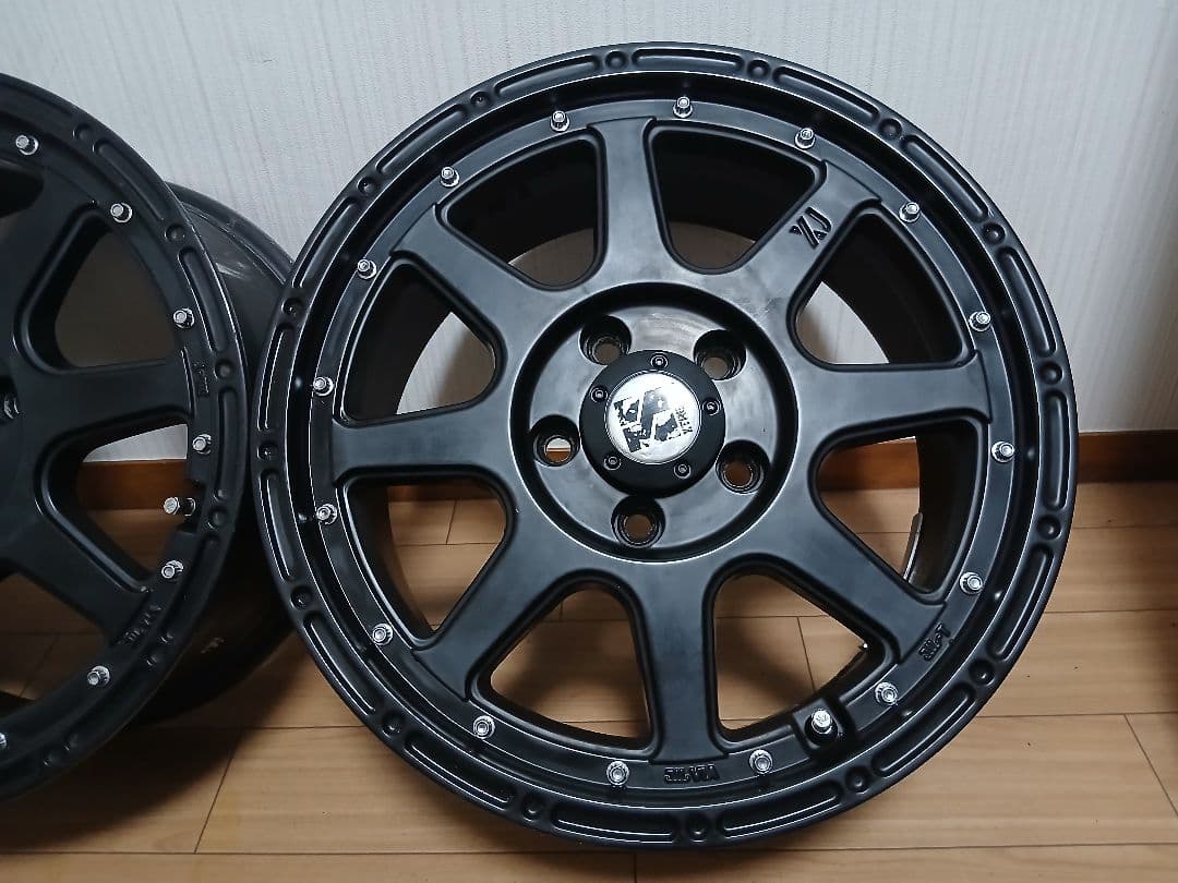 ②MLJ エクストリームJ 16in 7J +35 PCD114.3 2個