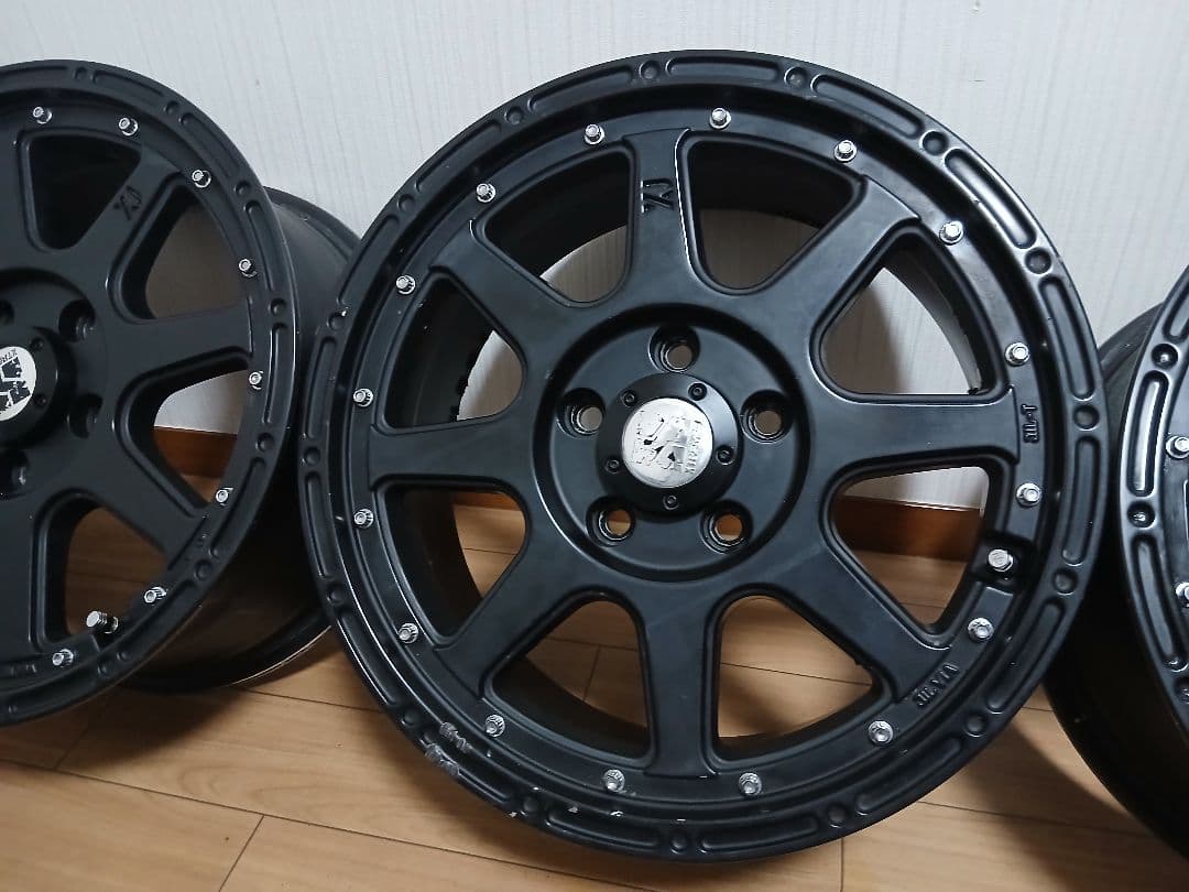 ②MLJ エクストリームJ 16in 7J +35 PCD114.3 2個