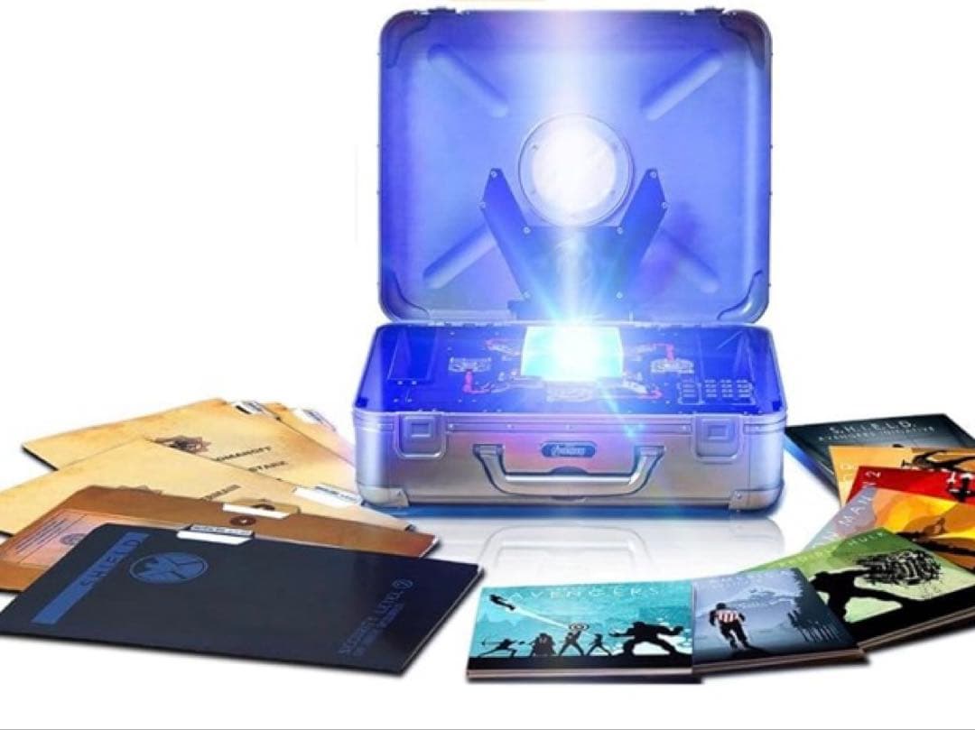 お値下げ！アベンジャーズ 海外版限定Blu-rayBOX/ジュラルミンケース
