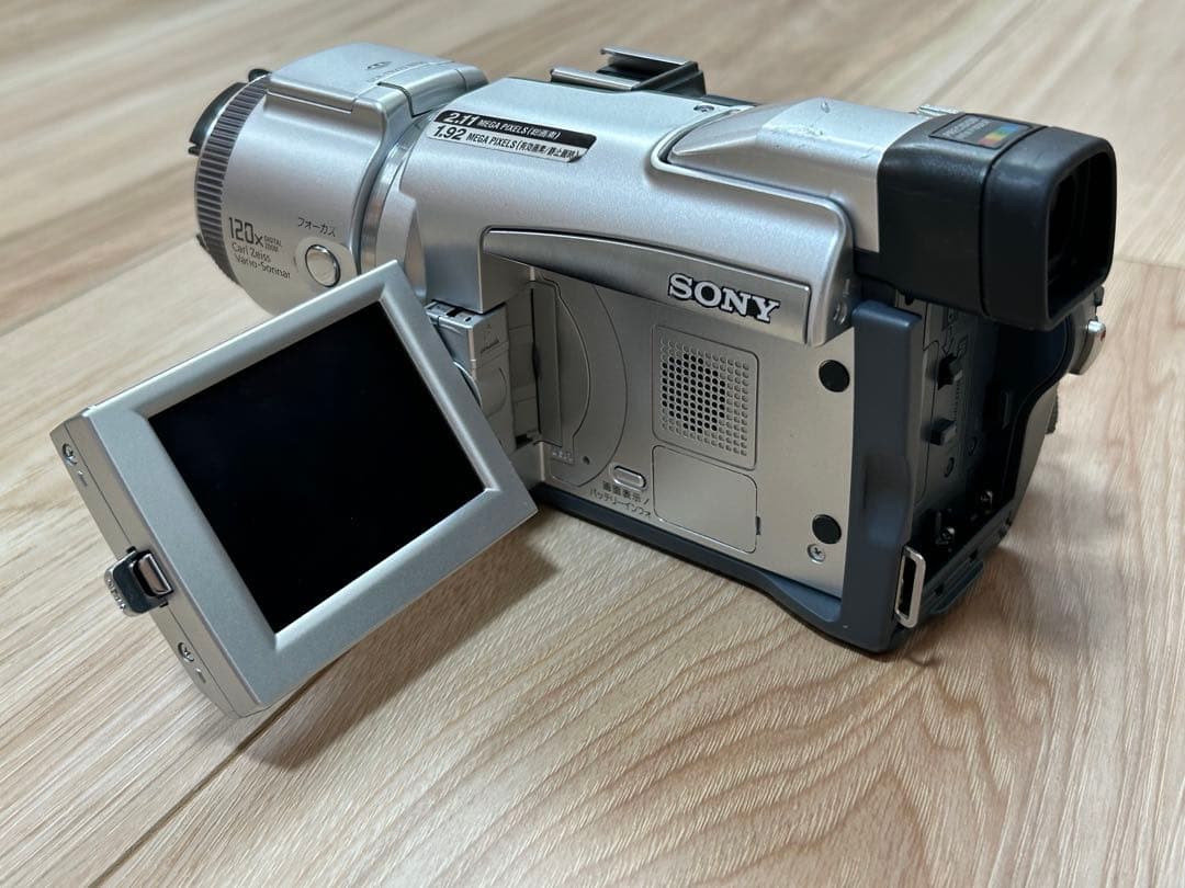SONY ハンディカム DCR-TRV70 MINI DV