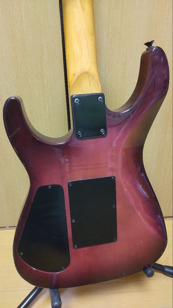 Charvel エレキギター パープル系 現状品 動作未確認