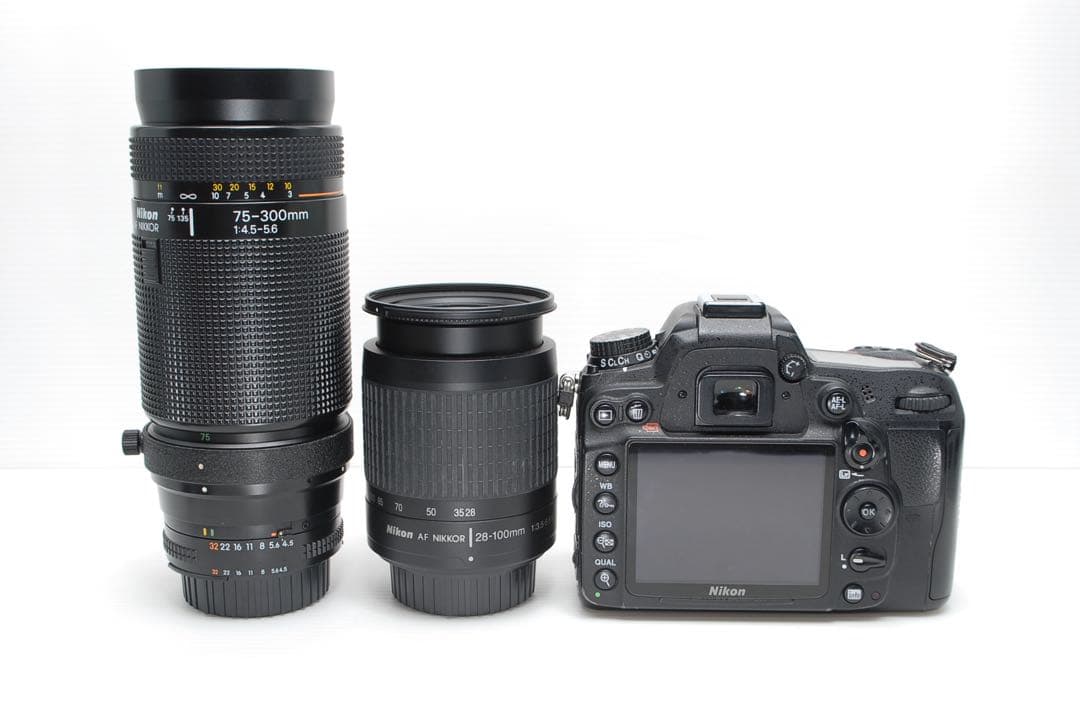❤️スポーツ観戦や旅行、お出かけに❤️Nikon D7000 スマホ転送OK美品