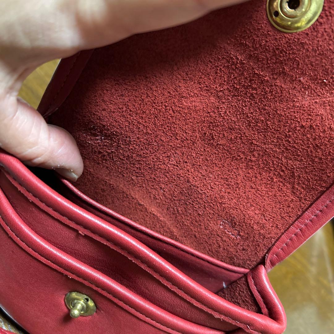 コーチ　Coach レッド ボディバッグ