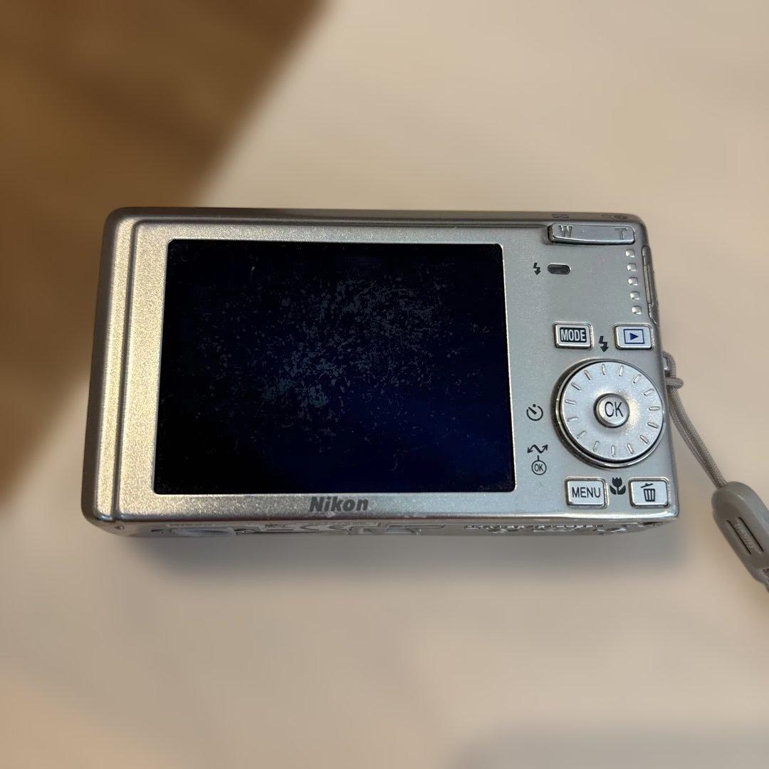 クールピクス　s500 バッテリー　充電器　配線コード類　動作確認済　デジカメ