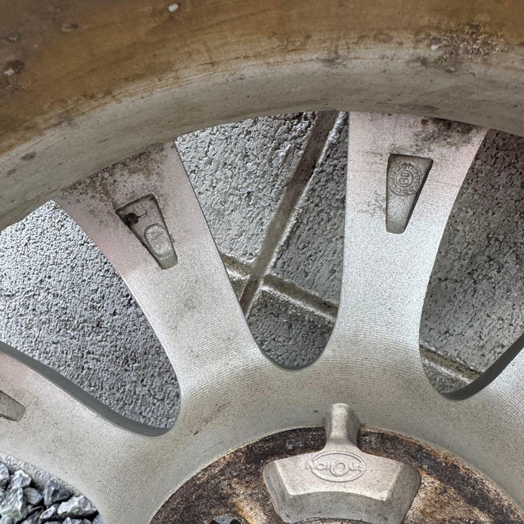 広島 Goodyear 15インチ スタッドレスタイヤ 175/65R15