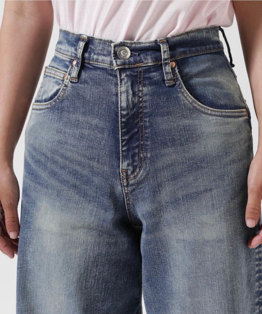【ほぼ未使用品】SURT バギーパンツ DENIM サイズM