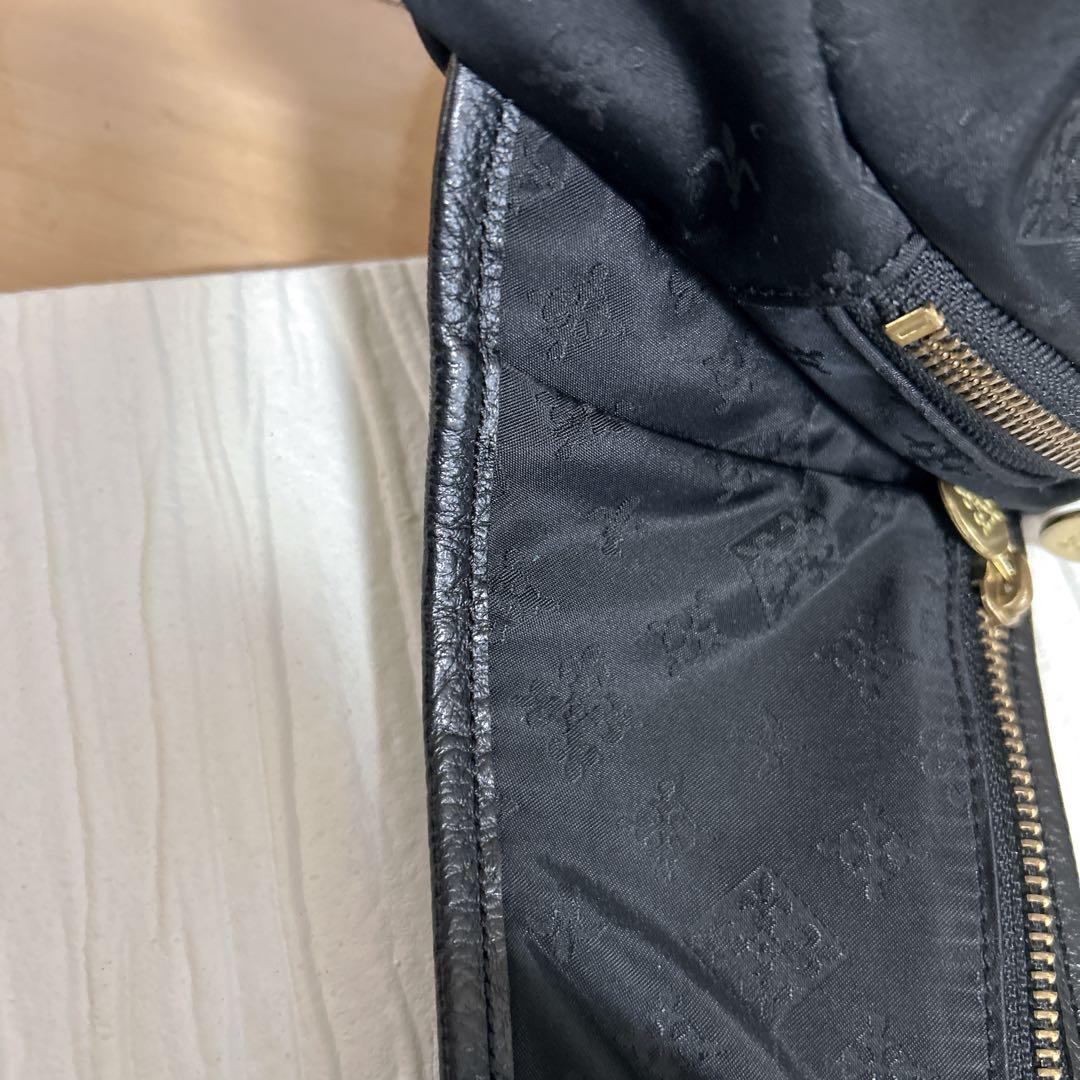 ラシット　ウエストバッグ ボディバッグ ゴールドブラック美品　ウエストポーチ