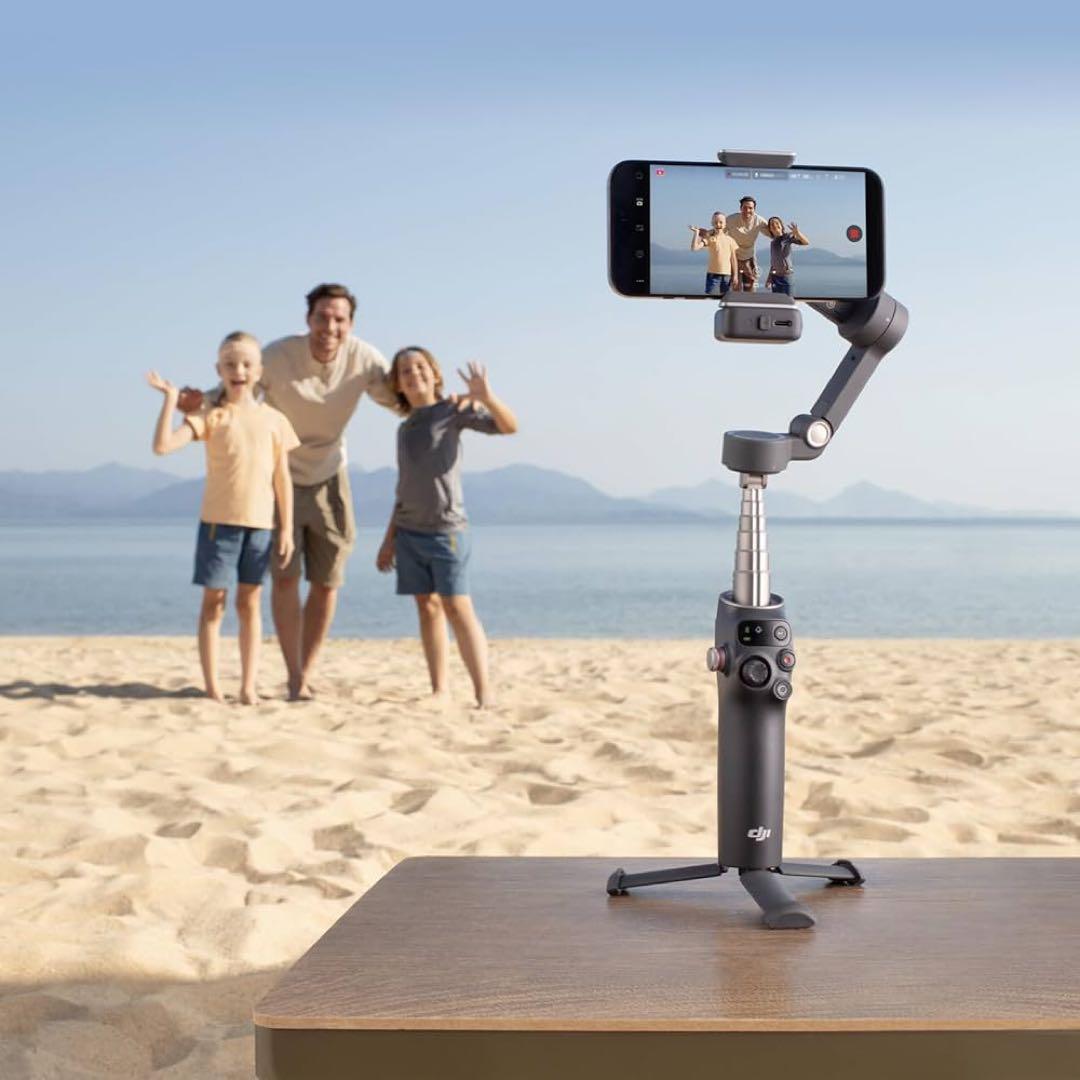 DJI Osmo Mobile 7P (収納ケース、純正ケーブル付き)