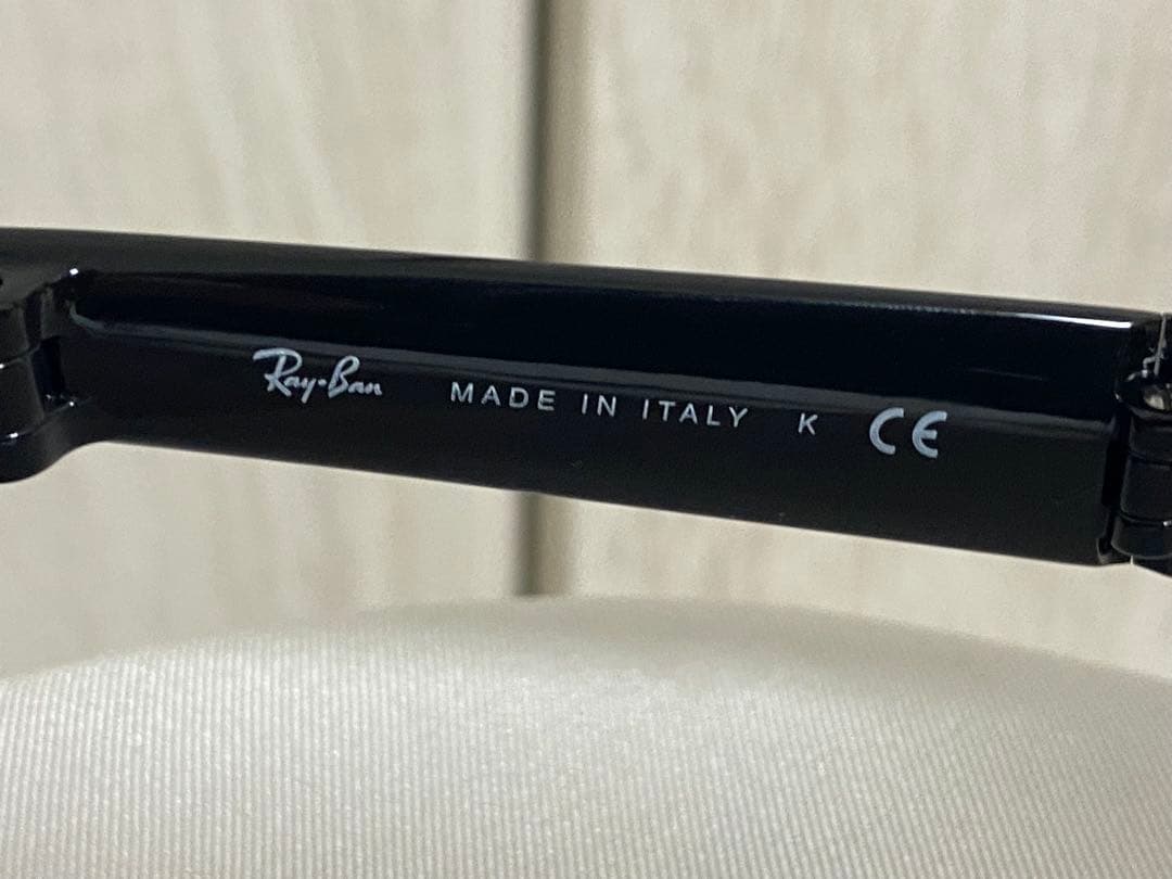 Ray-Ban Wayfarer RB4105 フォールディングウェイファーラー