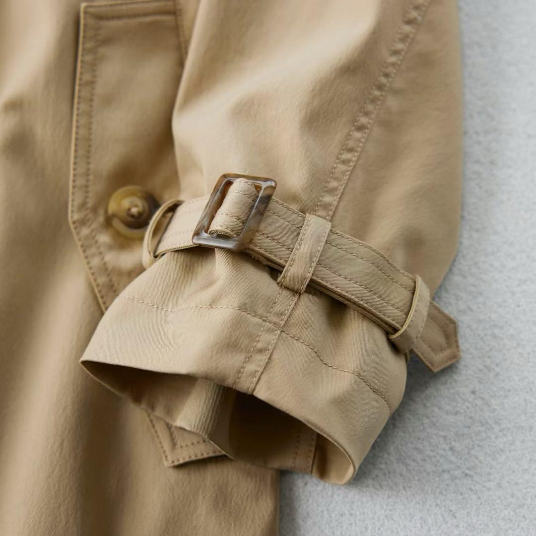 美品　クラシトリップスパブリッシング　トレンチコート