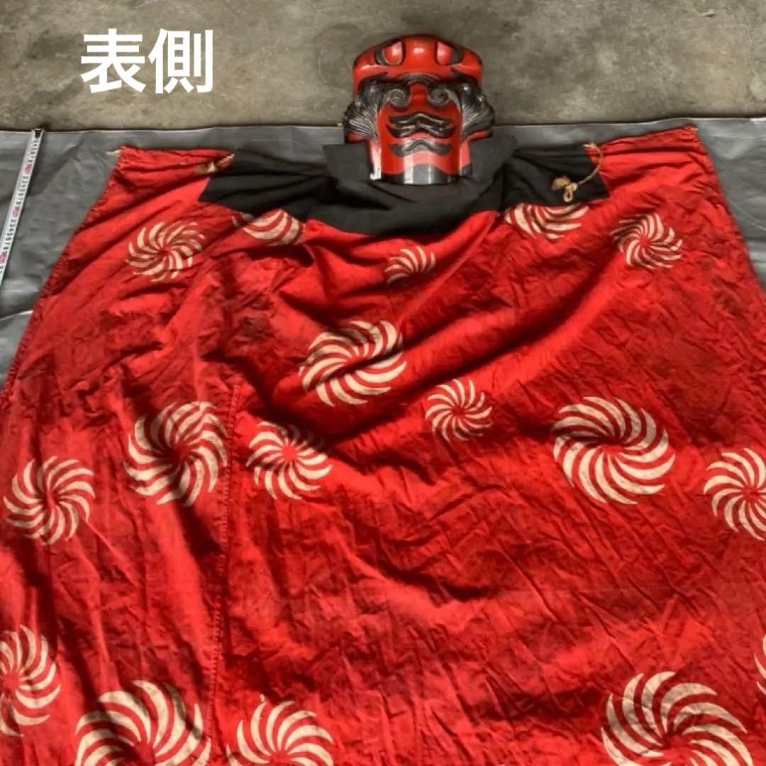 古い獅子舞 獅子頭 木製 木彫り 彫刻 胴幕 布 赤 祭 工芸品 骨董品 レトロ
