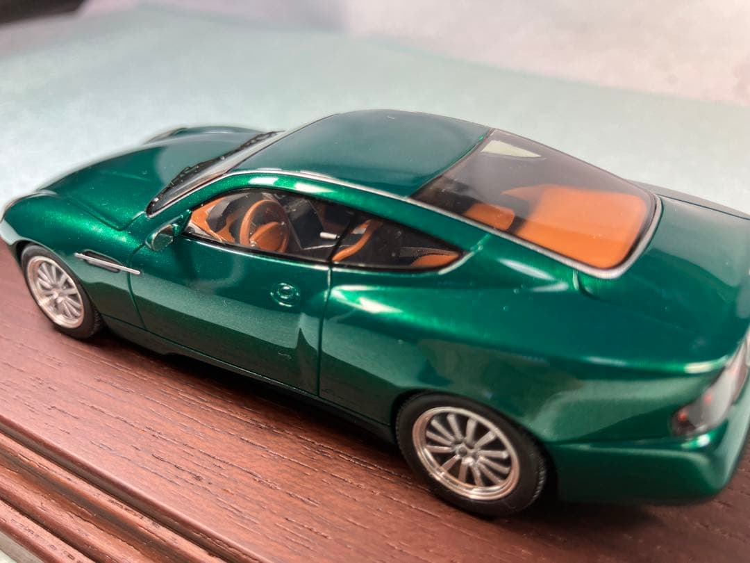 メイクアップ特注　Aston Martin プロジェクト　ヴァンテージ　1998