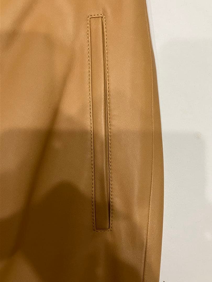 LOEWE レザーパンツ【3】¨̮⃝