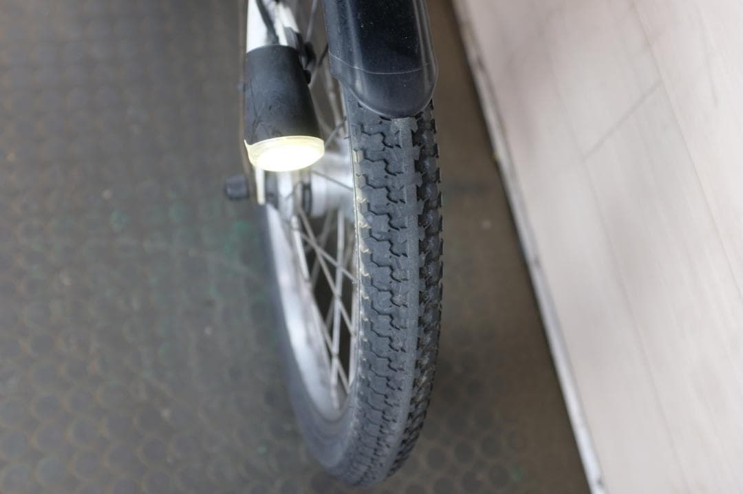 れ*か様 パナソニック ギュット　　20インチ　3段　8.9Ah（5点灯）充電器