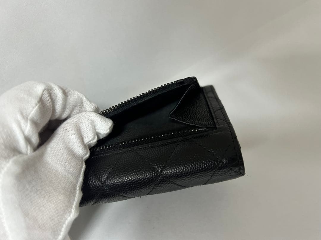 ふあ　CHANEL⭐️三つ折り⭐️マトラッセ⭐️キャビアスキン⭐️美品