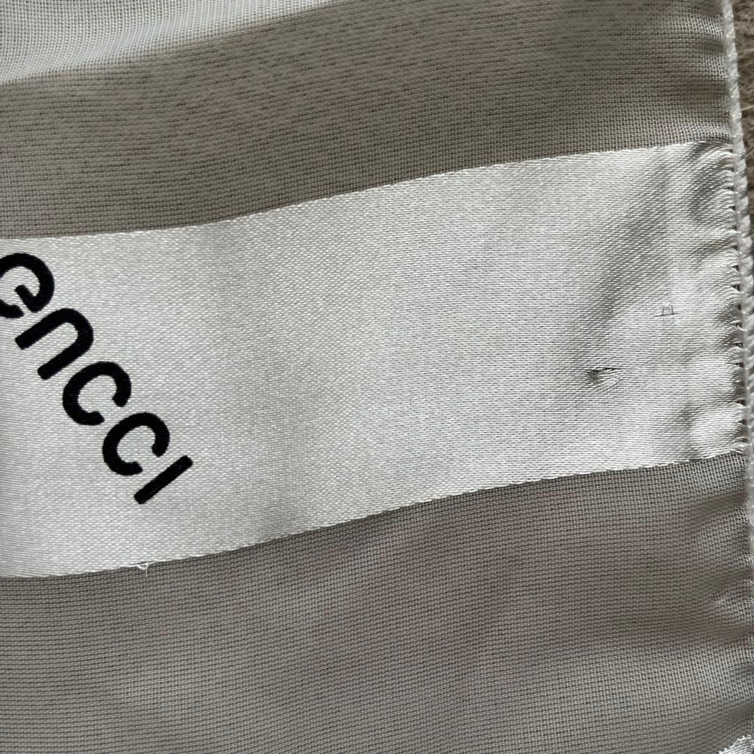 GUCCI ホワイト大判スカーフ100×100