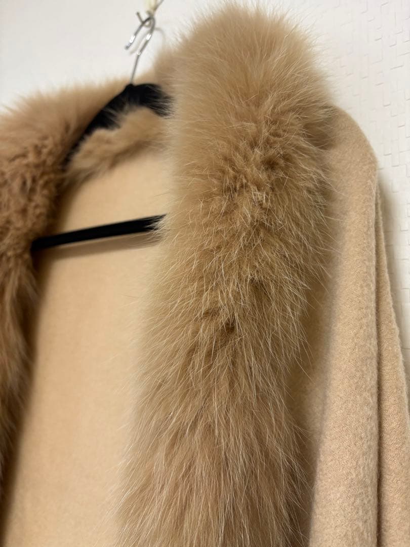 【美品】ポンチョ ストール カシミヤ フォックスファー ベージュ クレージュ