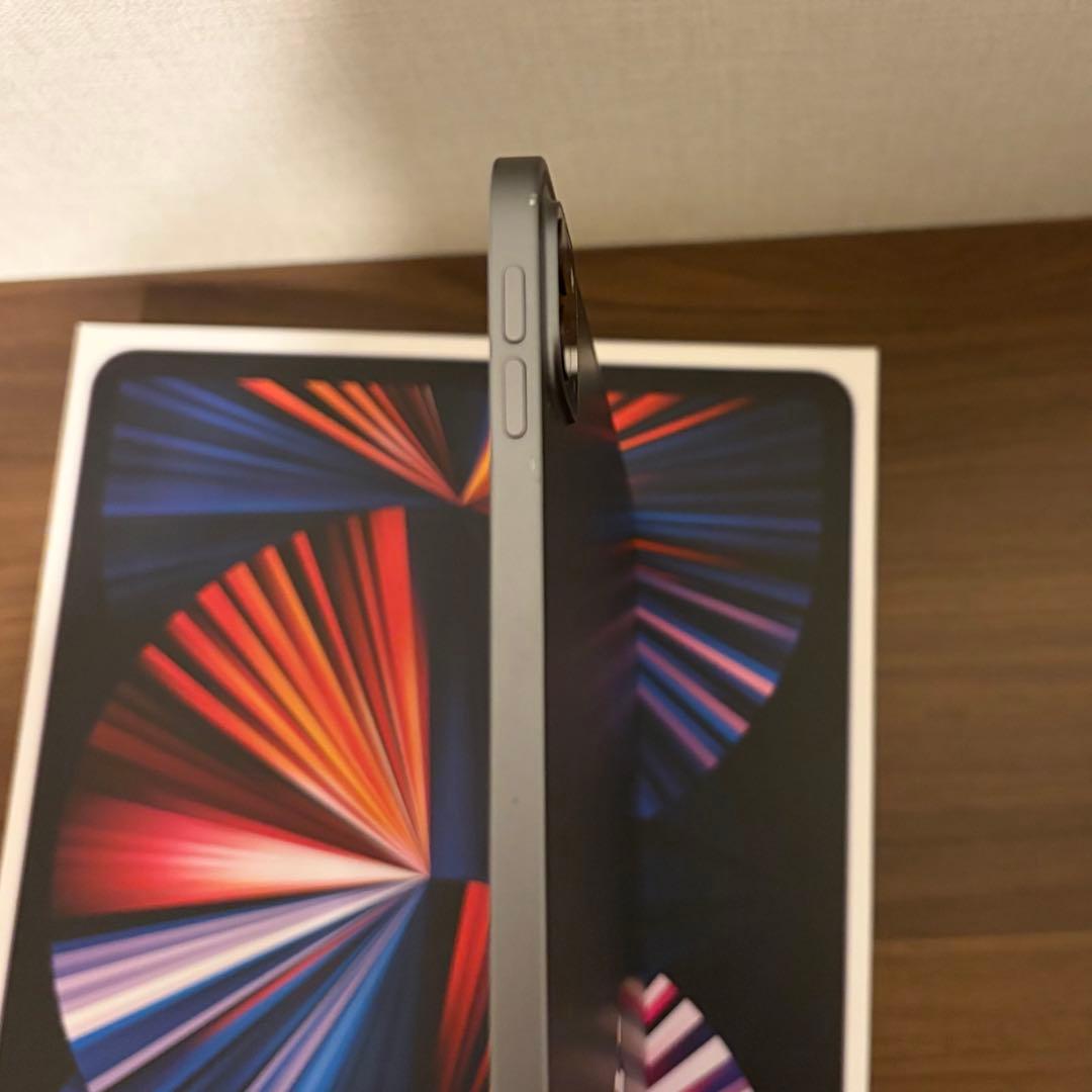 iPad Pro 12.9 第5世代 M1 128GB Wi-Fi 箱付