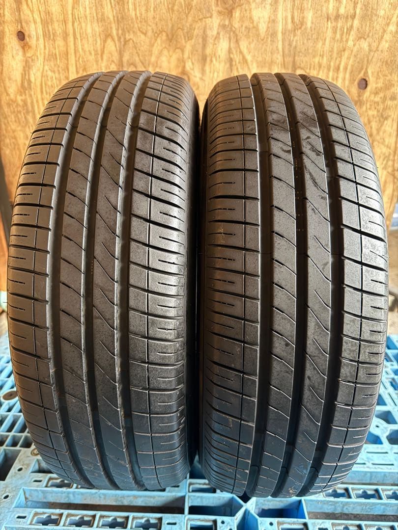 タイヤ・ホイール (526)(1)185/65R15 MARQUIS CST MR61
