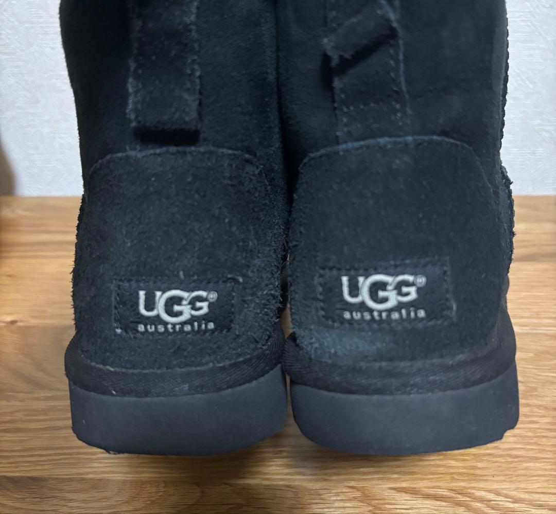 UGG アグ＊クラッシックミニ ムートンブーツ 黒 24cm