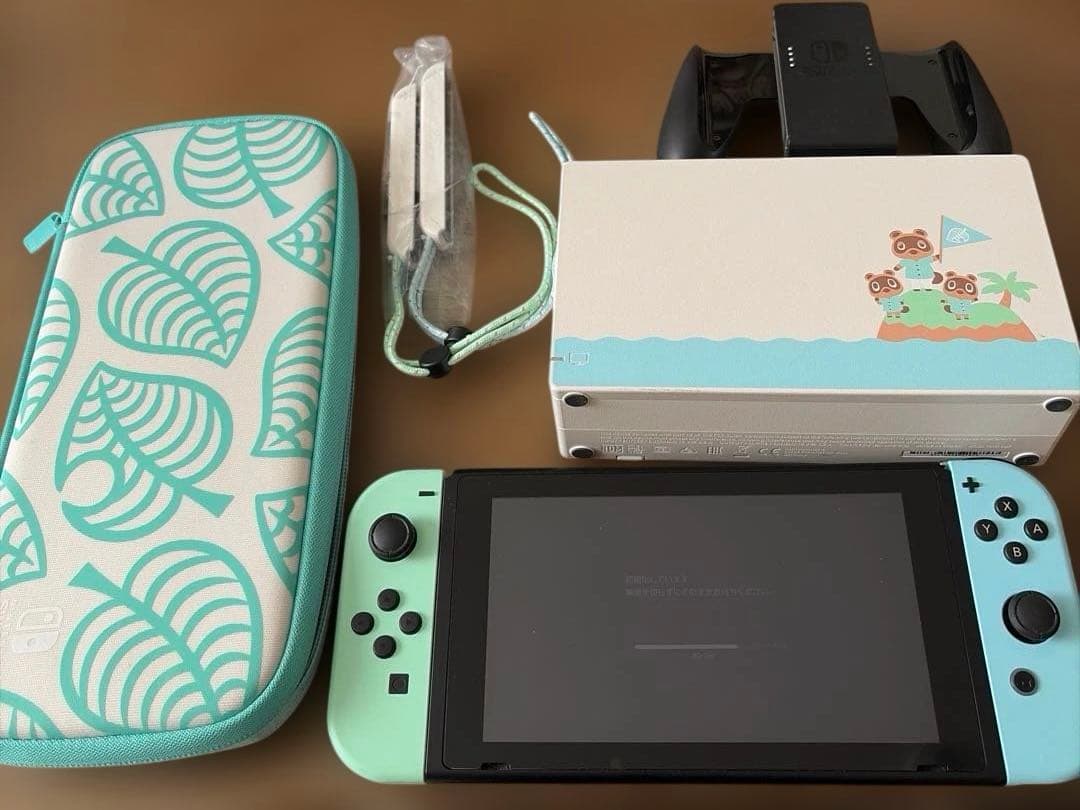任天堂　Switch 初代　どうぶつの森コラボ
