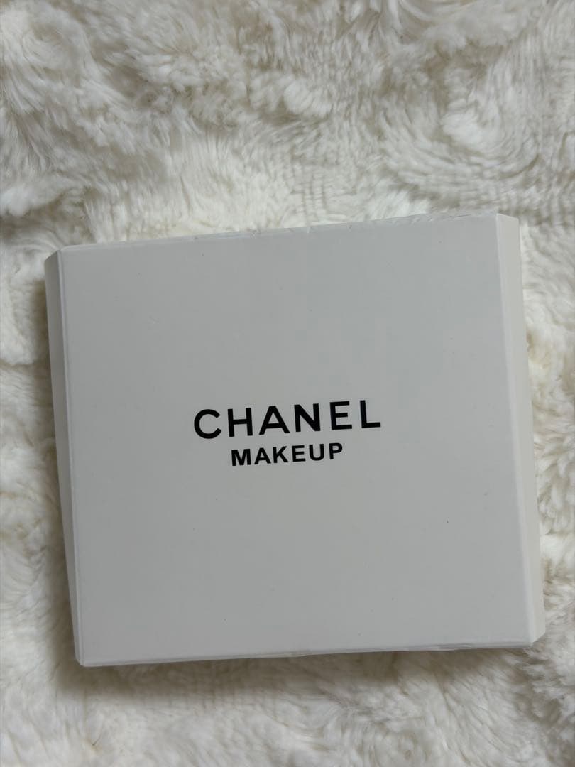 CHANEL ノベルティ リップケース ミニショルダーバッグ