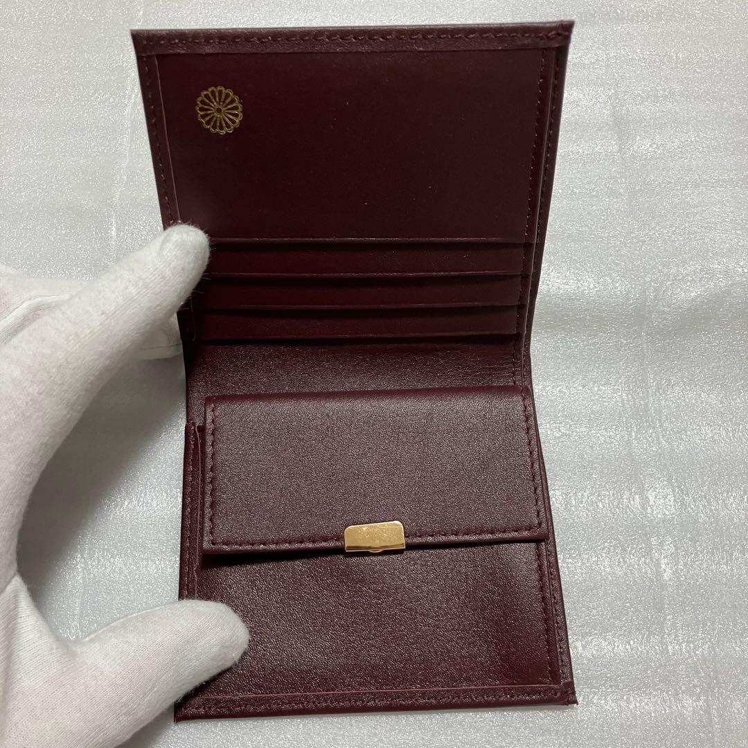 【未使用品】菊紋入り 二つ折り財布 箱付き 宮内庁