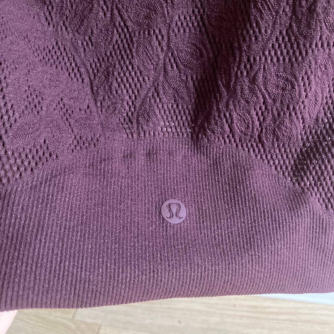 新品タグ付きRevealKnit フローラル長袖シャツ