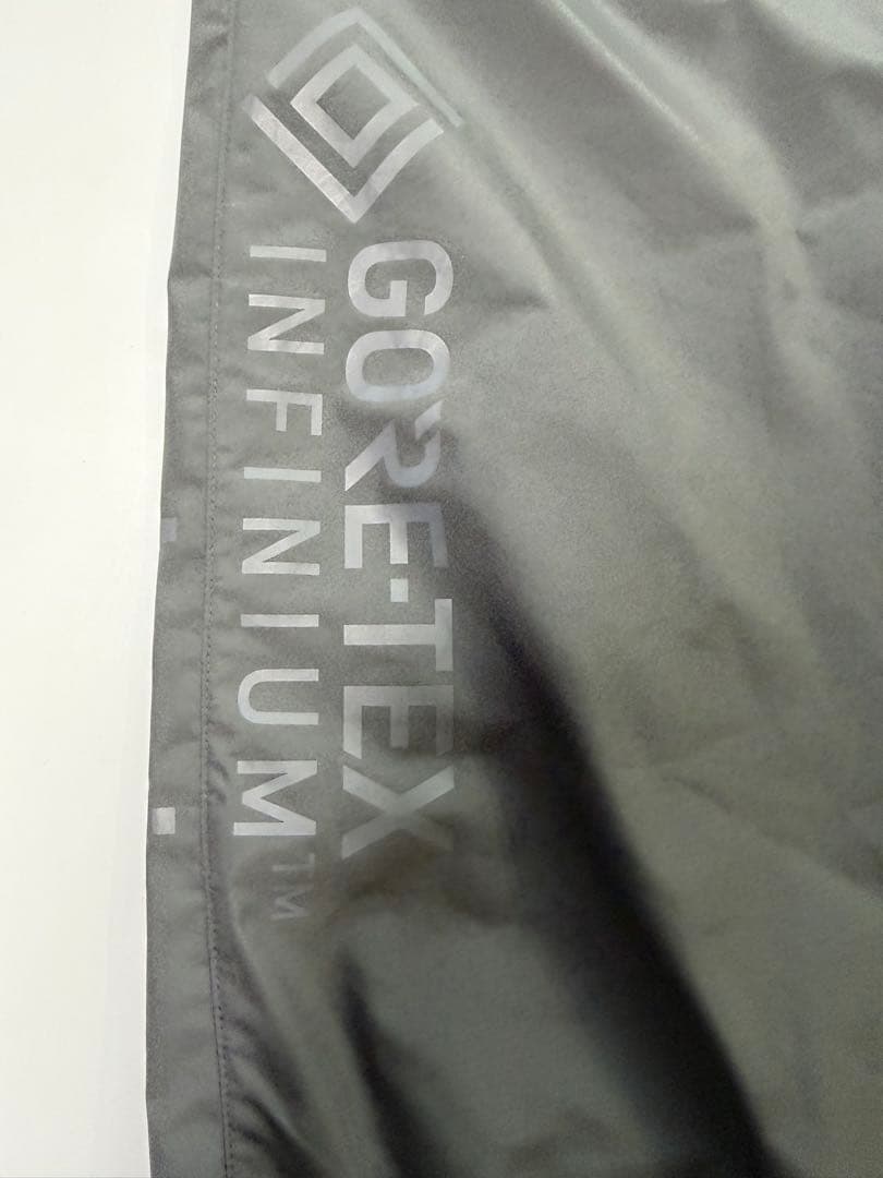 GORE-TEX INFINIUM 防水パンツ グレー