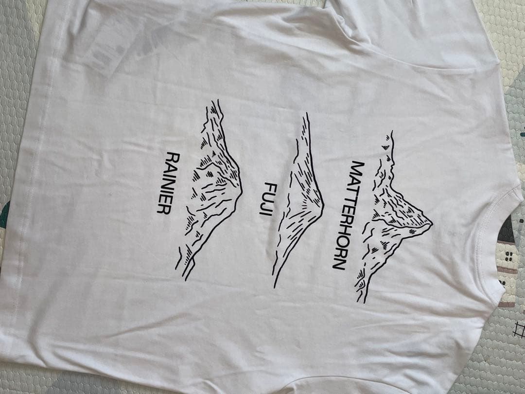 【新品タグ付】On× REI Co-op.×BEAMS Tシャツ