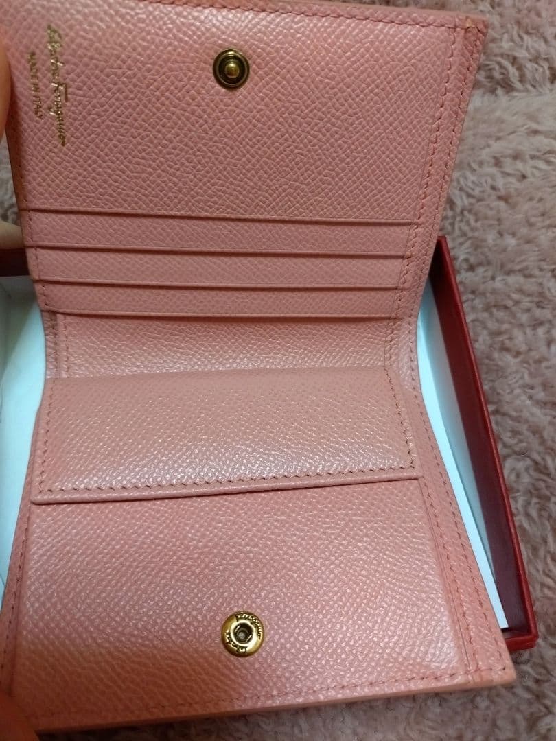【専用】 Ferragamo フェラガモ 財布 ガンチーニ ピンク
