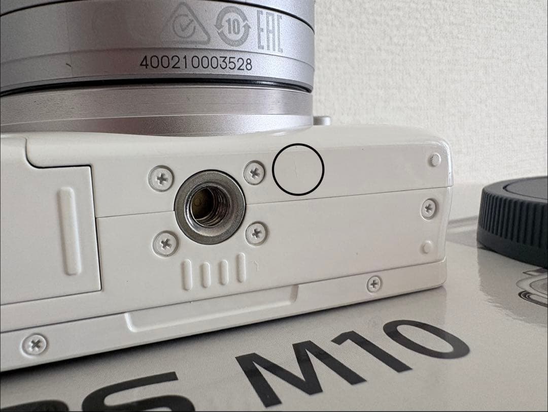 EOS M10 ミラーレス一眼カメラ