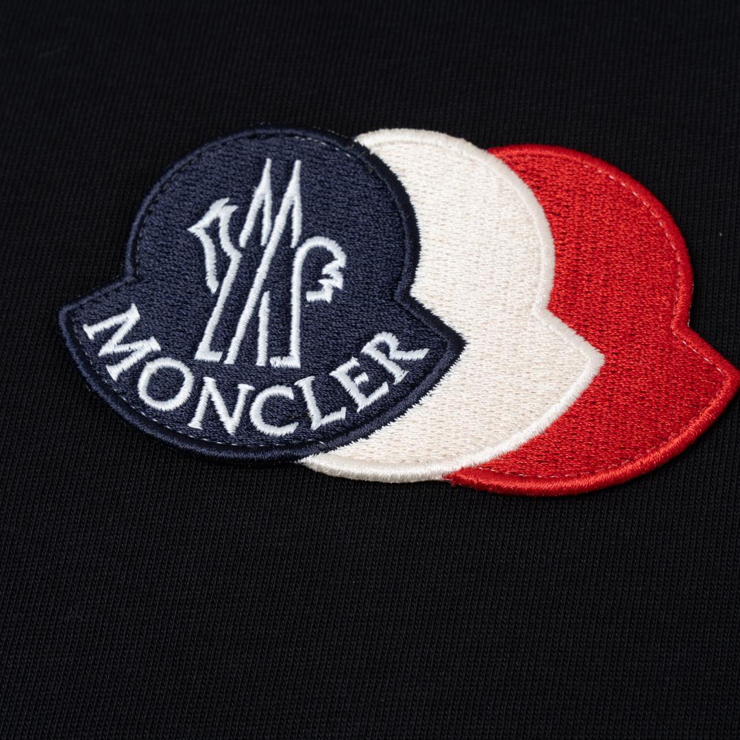 新品 MONCLER 三連LOGOパッチ Tシャツ L