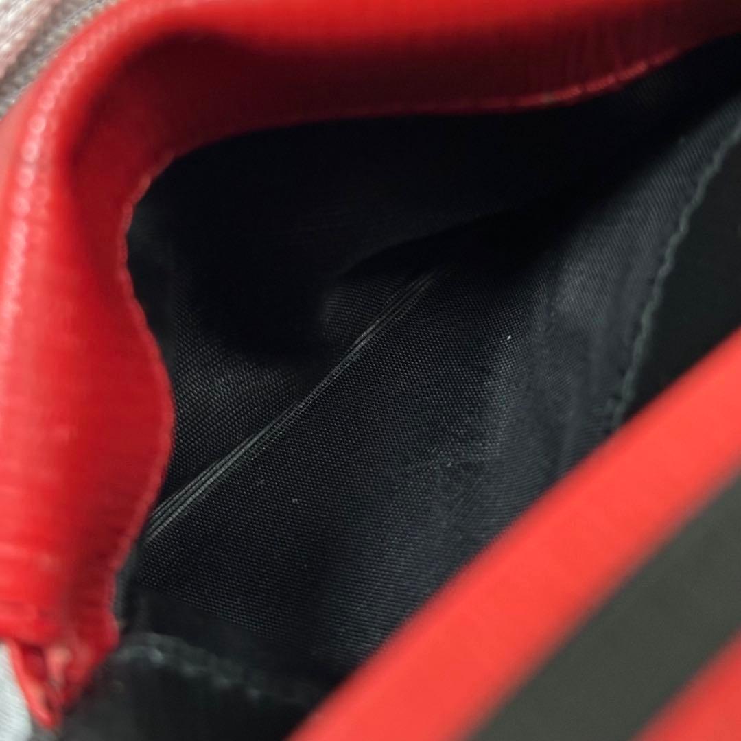 PRADA プラダ　折り財布　ゴールドロゴ　マルチカラー　ヴィッテロムーブ