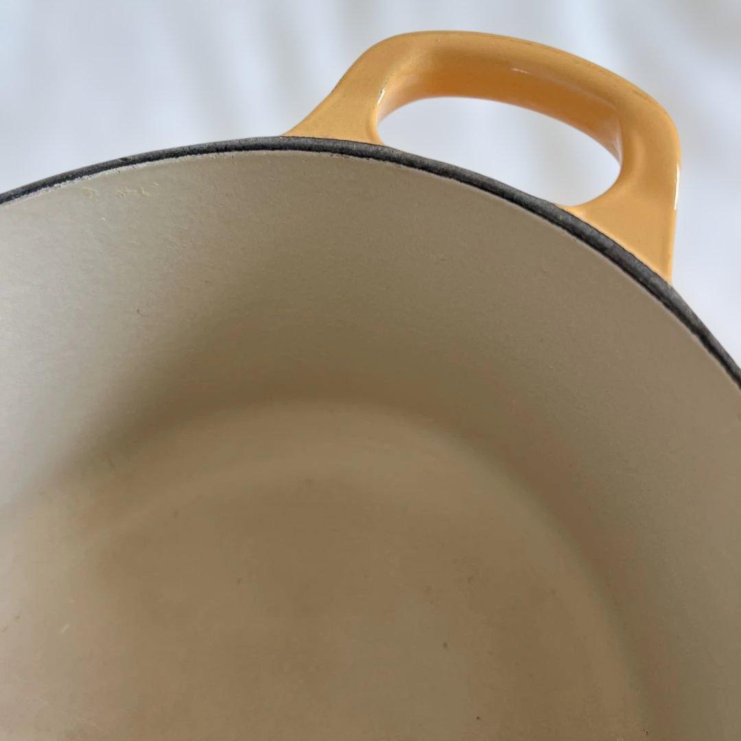 『ル・クルーゼ』オーバル Le Creuset イエロー　両手鍋 27cm