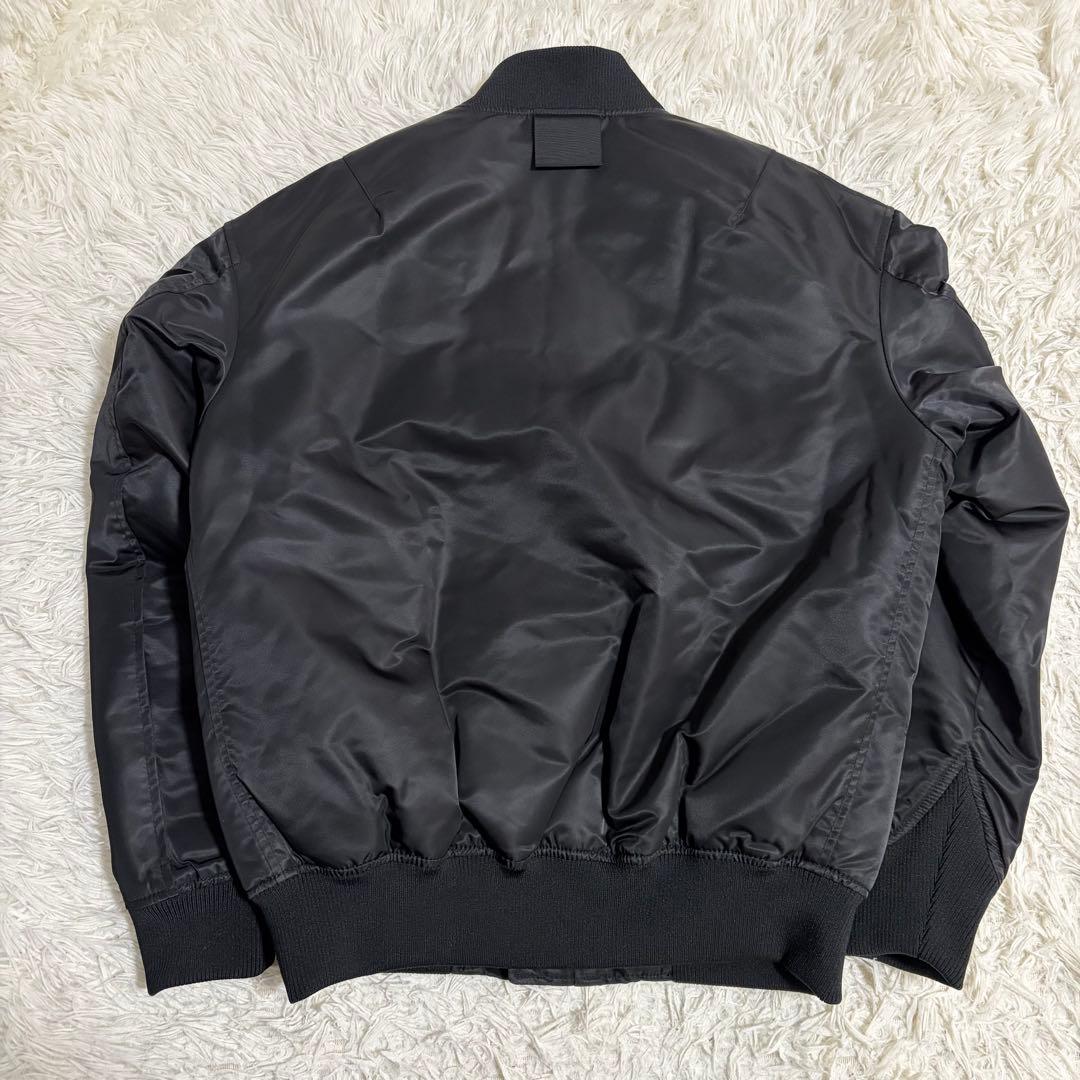 【極美品】UNIQLO +J ハイブリッドダウンオーバーサイズMA-1 Sサイズ