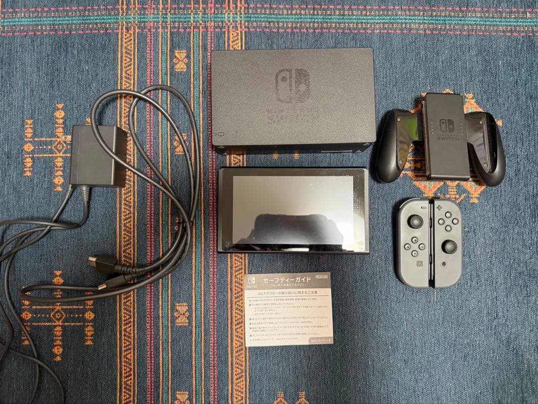 【美品初期化】【動作確認済】Switch　本体