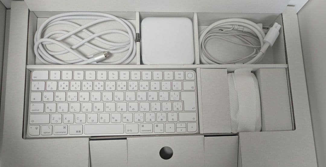 Na iMac M1 24インチ 8コアCPU 8コアGPU 16GB