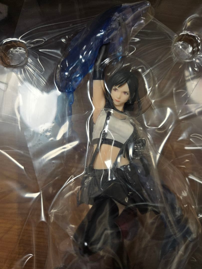 一番くじ FF7 リバース エンド賞 ティファロックハート フィギュア