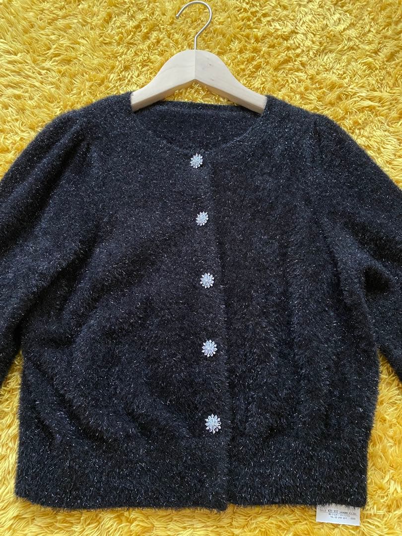 ともぴょんさま【タグ付き新品未使用】2024ストロベリーフィールズシャギーニット