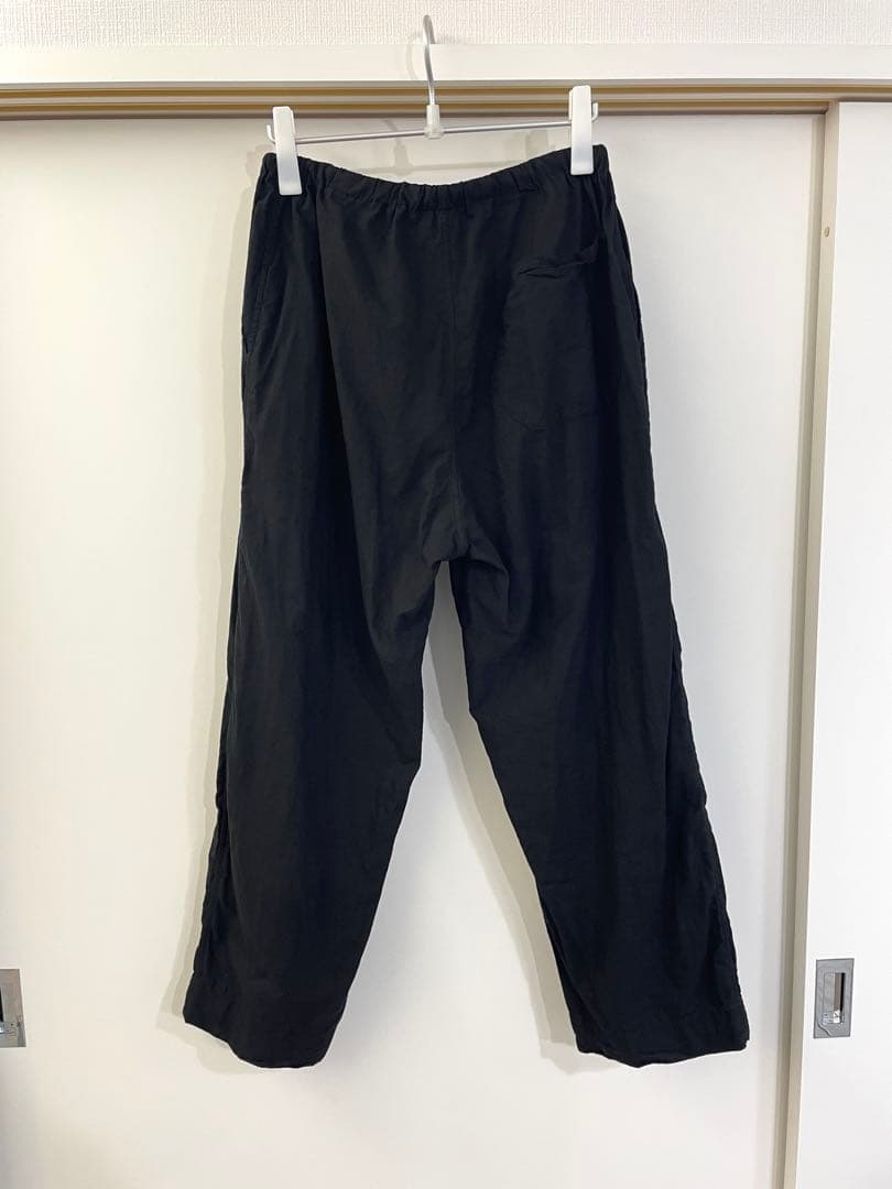 25SS COMOLI KHADIコットン ドローストリングパンツ
